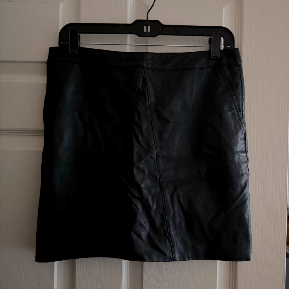 Black mini leather skirt
